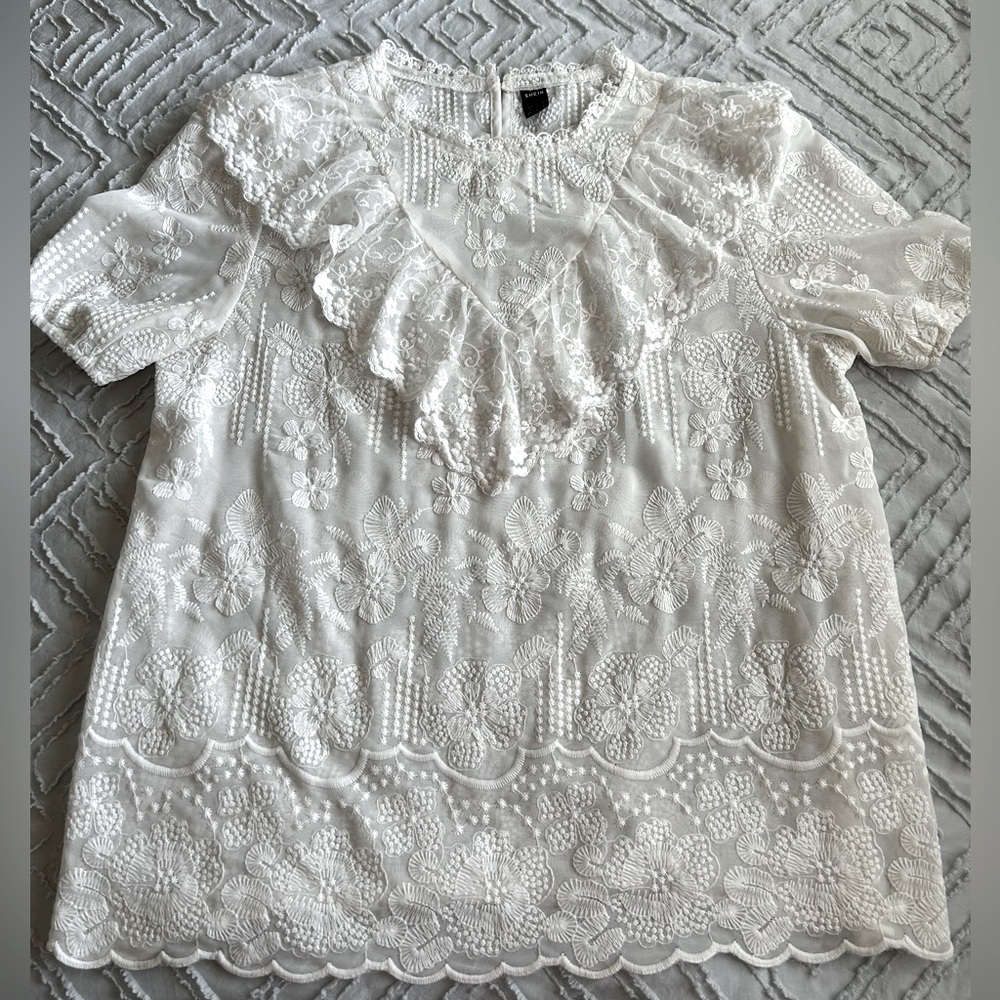 Beautiful Lace XL top